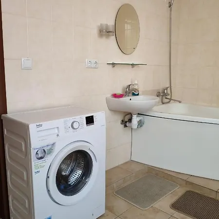 Апартаменты просторная с видом на горы *