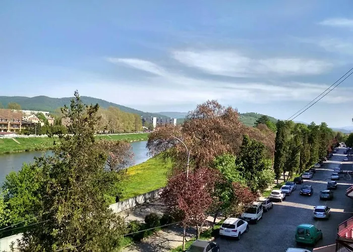 Domovik с видом на гори парканія 21 Apartman *